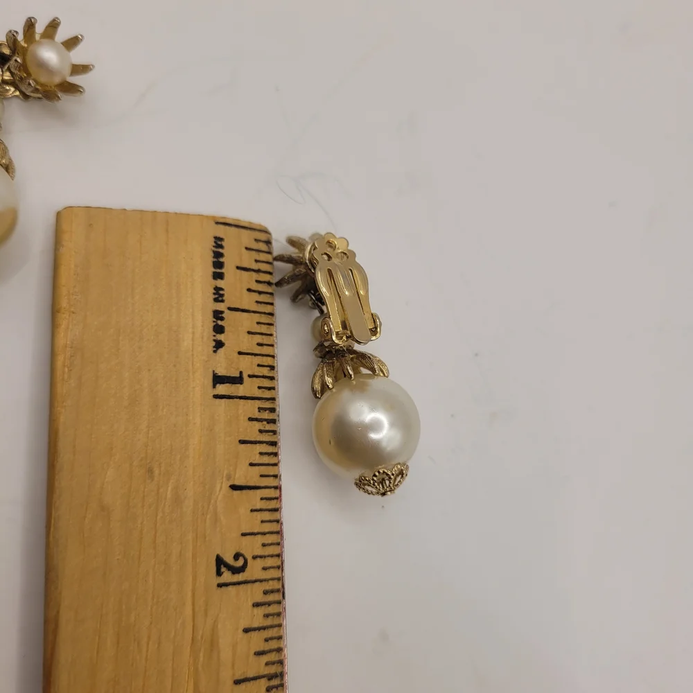 Vintage Gold Tone Faux Pearl Dangle Earrings